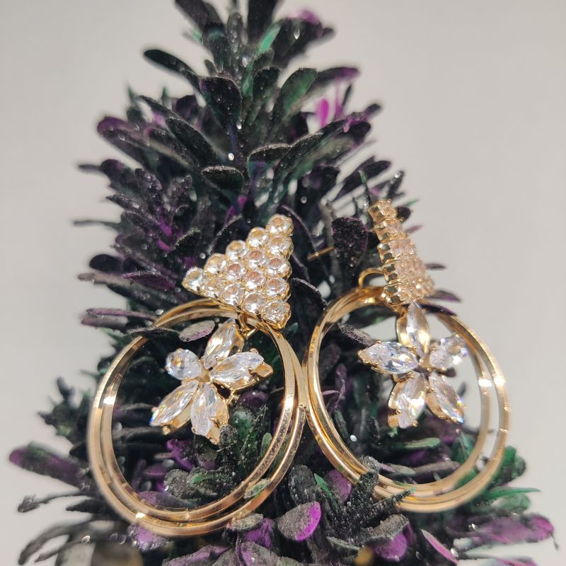 Crystal Floral earrings