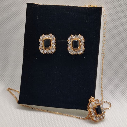 Square Shape Gold Pedant Set